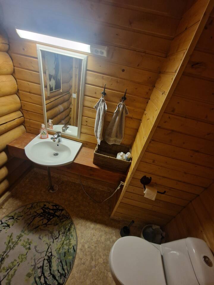 Hietajärven Helmi juhlatila-vessa