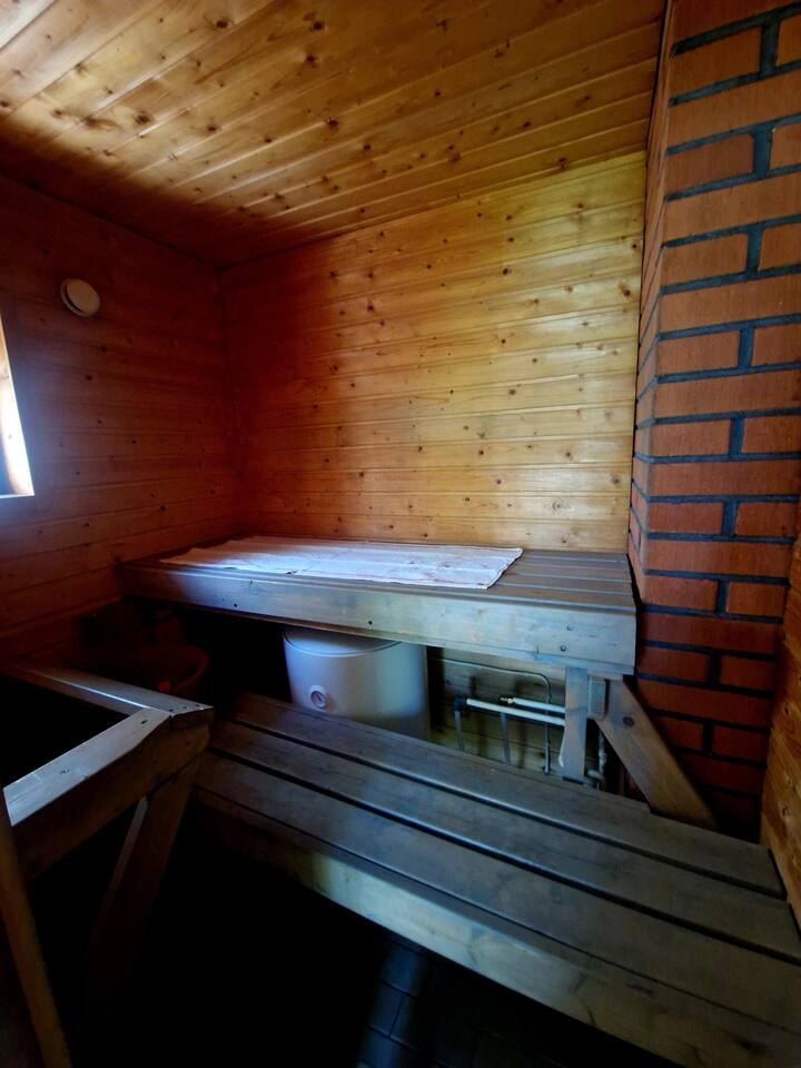 Hietajärven Helmi -mökki2-sauna