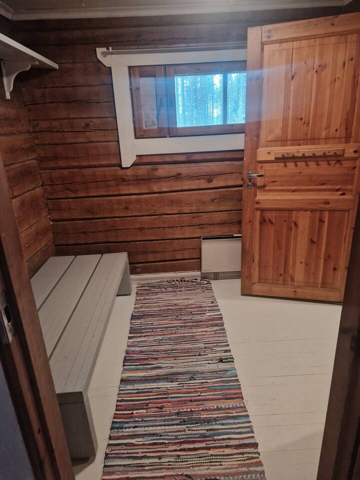 Hietajärven Helmi, pieni huvila-eteinen